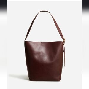 NWT Madewell Women's The Essential Bucket Tote $198 Display